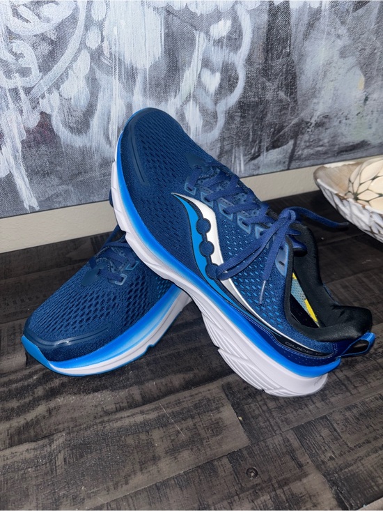 Saucony Other - Saucony Guide 17 MENS SZ 10.5W